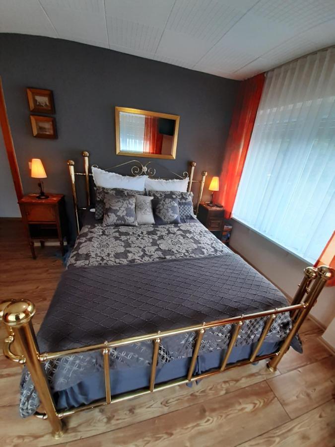 Bed and Breakfast Gastehaus Am Calmont Ediger-Eller Zewnętrze zdjęcie